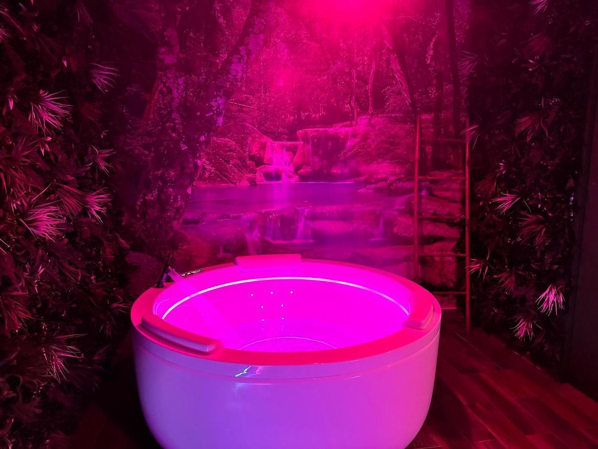 נרבון Narbnb - Jungle Suite - Jacuzzi - Centre - Clim מראה חיצוני תמונה