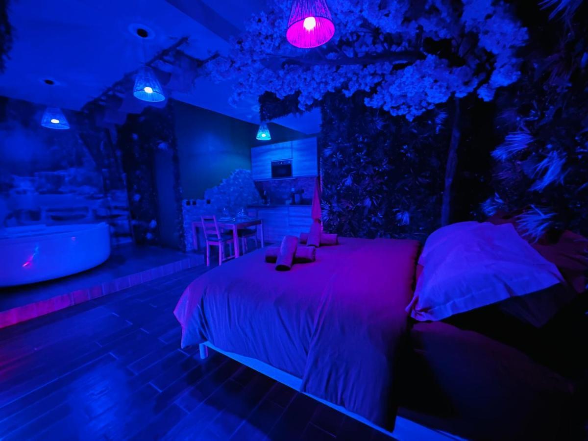 נרבון Narbnb - Jungle Suite - Jacuzzi - Centre - Clim מראה חיצוני תמונה